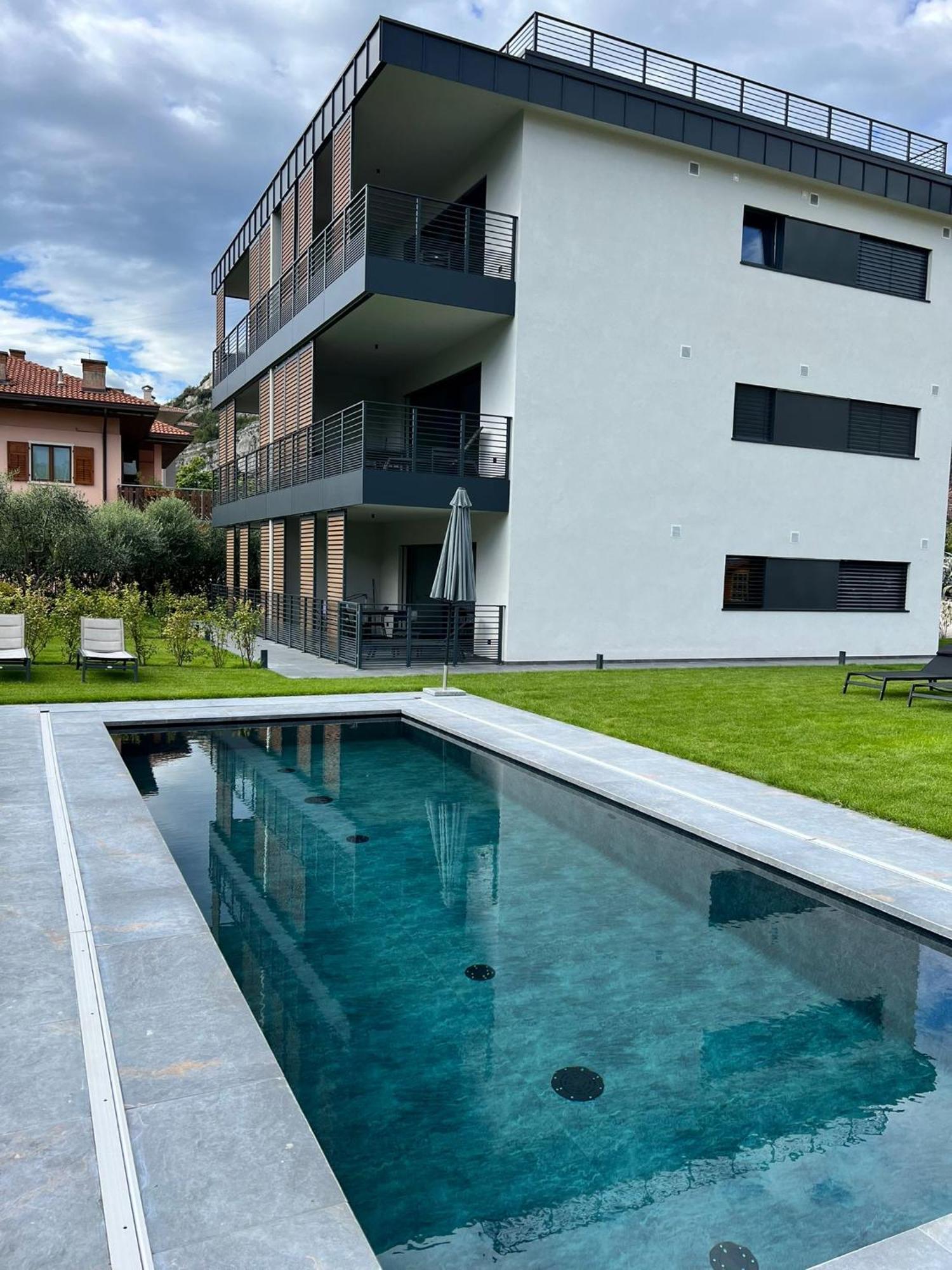 Casa 32 Loft - Garda Lake Torbole Sul Garda Exterior photo
